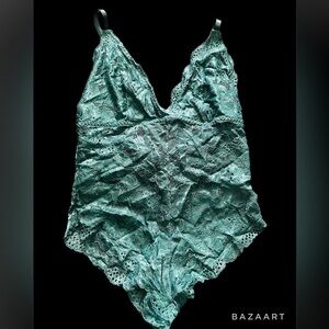 BRAND NEW LINGERIE FITS SIZE LARGE
